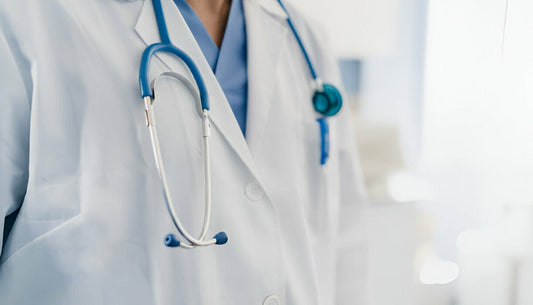 Why Are Lab Coats White? The History, Symbolism & Modern Use