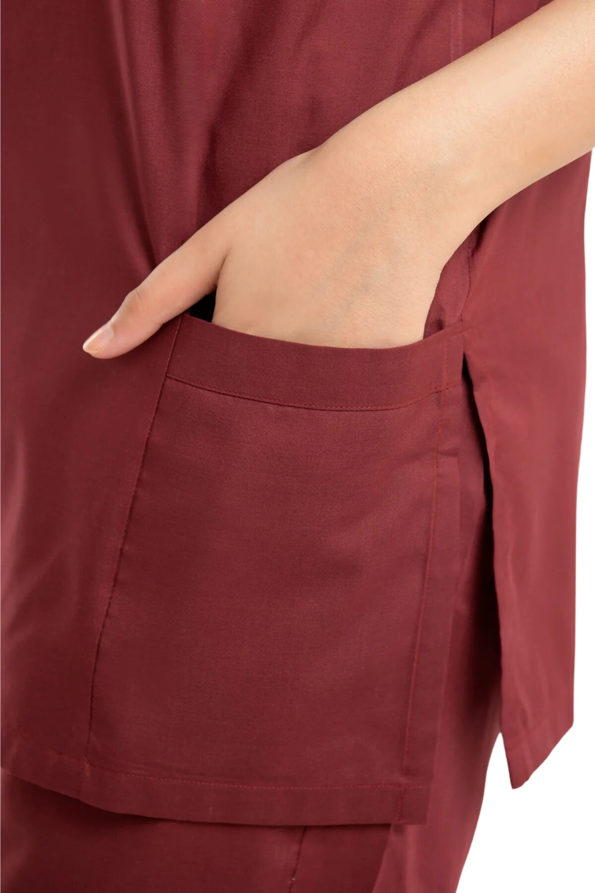 Circular Neckline Scrub Set - pocket view