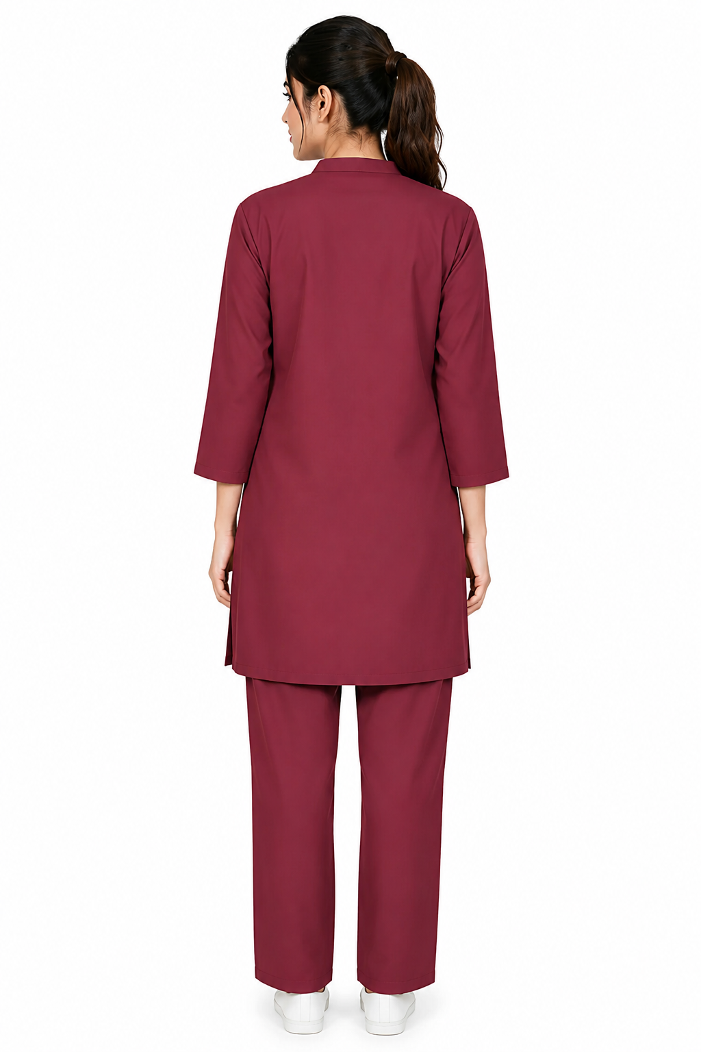 Clozzi burgundy women’s scrub set showing long tunic back design