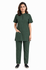 women’s medical scrub set with two spacious front pockets